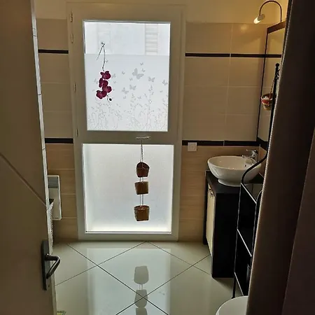 T3 Apartment *